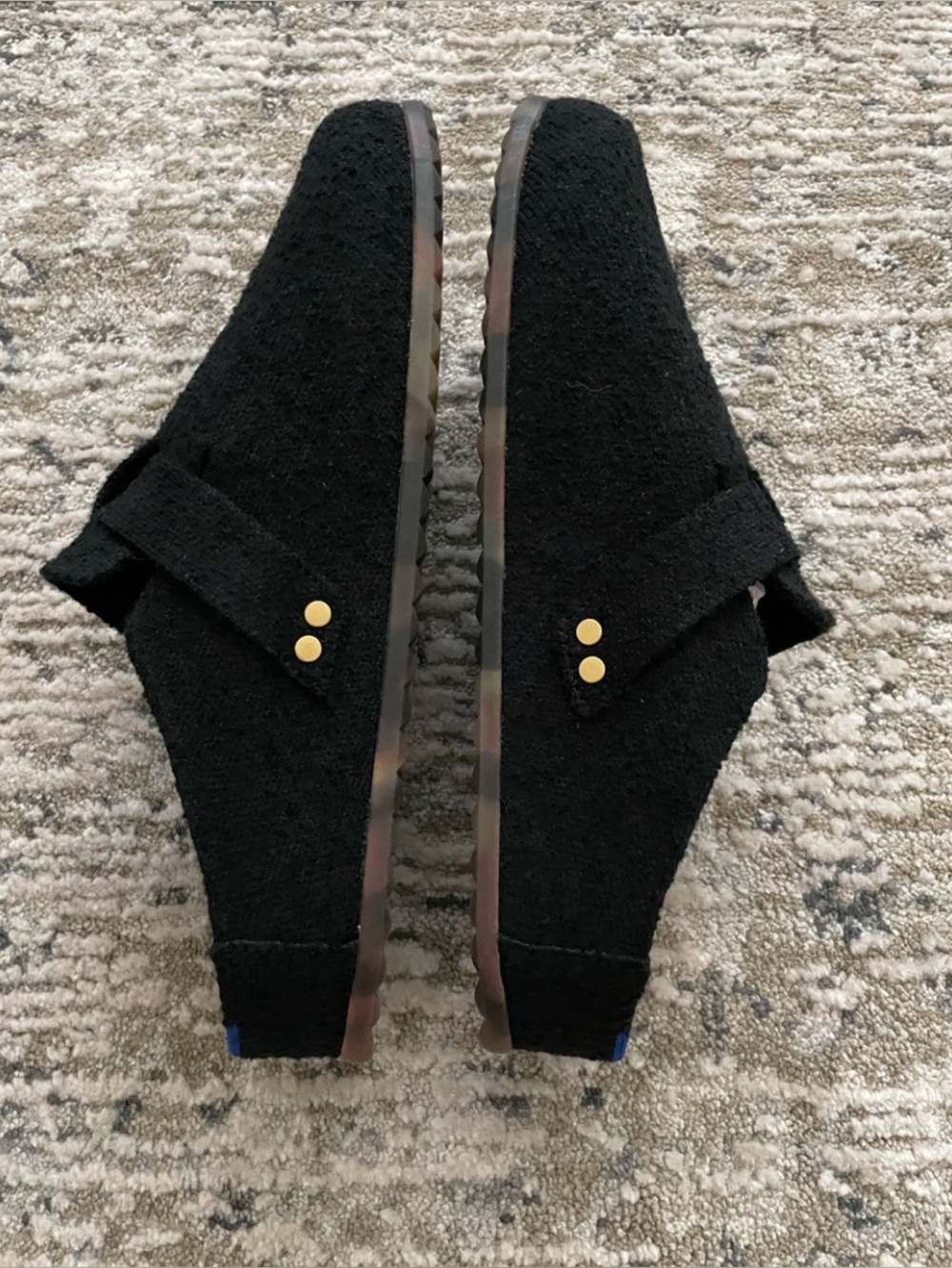 Rothy’s The Buckle Clog Boucle Black Gold Slip on Size 10 - Picture 4 of 5